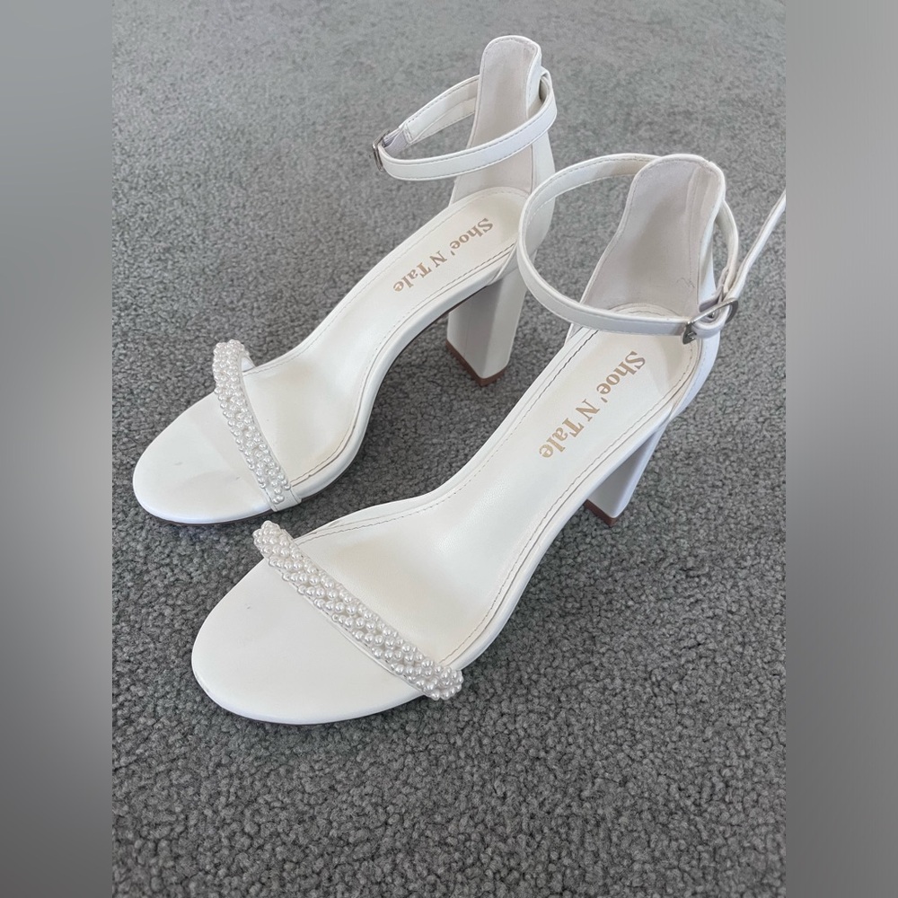Strappy Heels for Women Chunky Block High Ankle Buckle Heeled Sandals